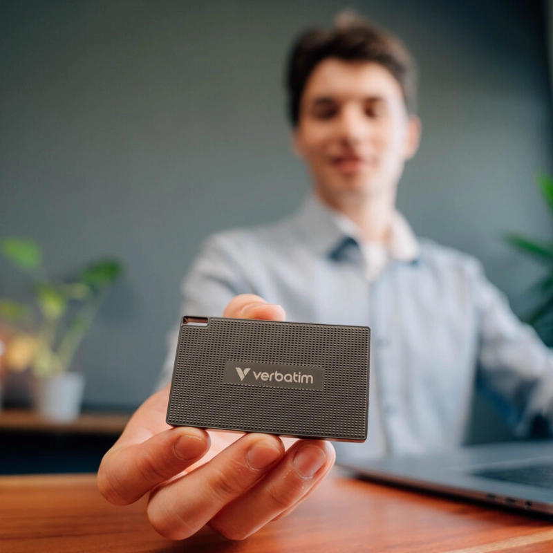 قیمت و خرید حافظه SSD اکسترنال ورباتیم مدل Metal Mini ظرفیت 512 گیگابایت
